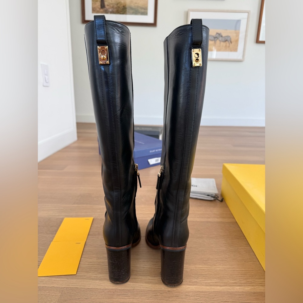 Fendi stack heeled boots - Picture 3 of 7